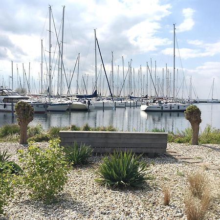 Marinaparcs Алмере Екстериор снимка